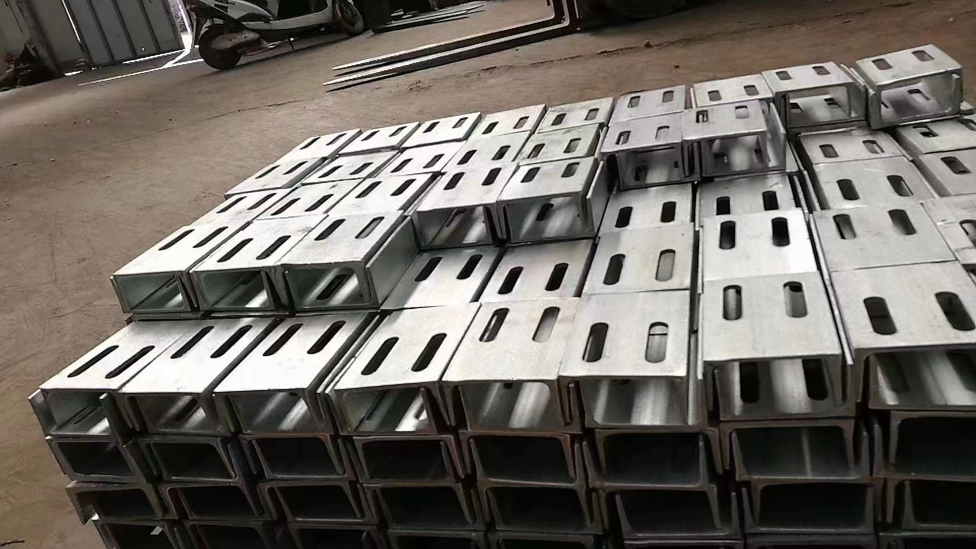 槽钢连接件 热镀锌预埋板 预埋件 电镀锌预埋板 预埋件 热镀锌钢板 电镀锌钢板